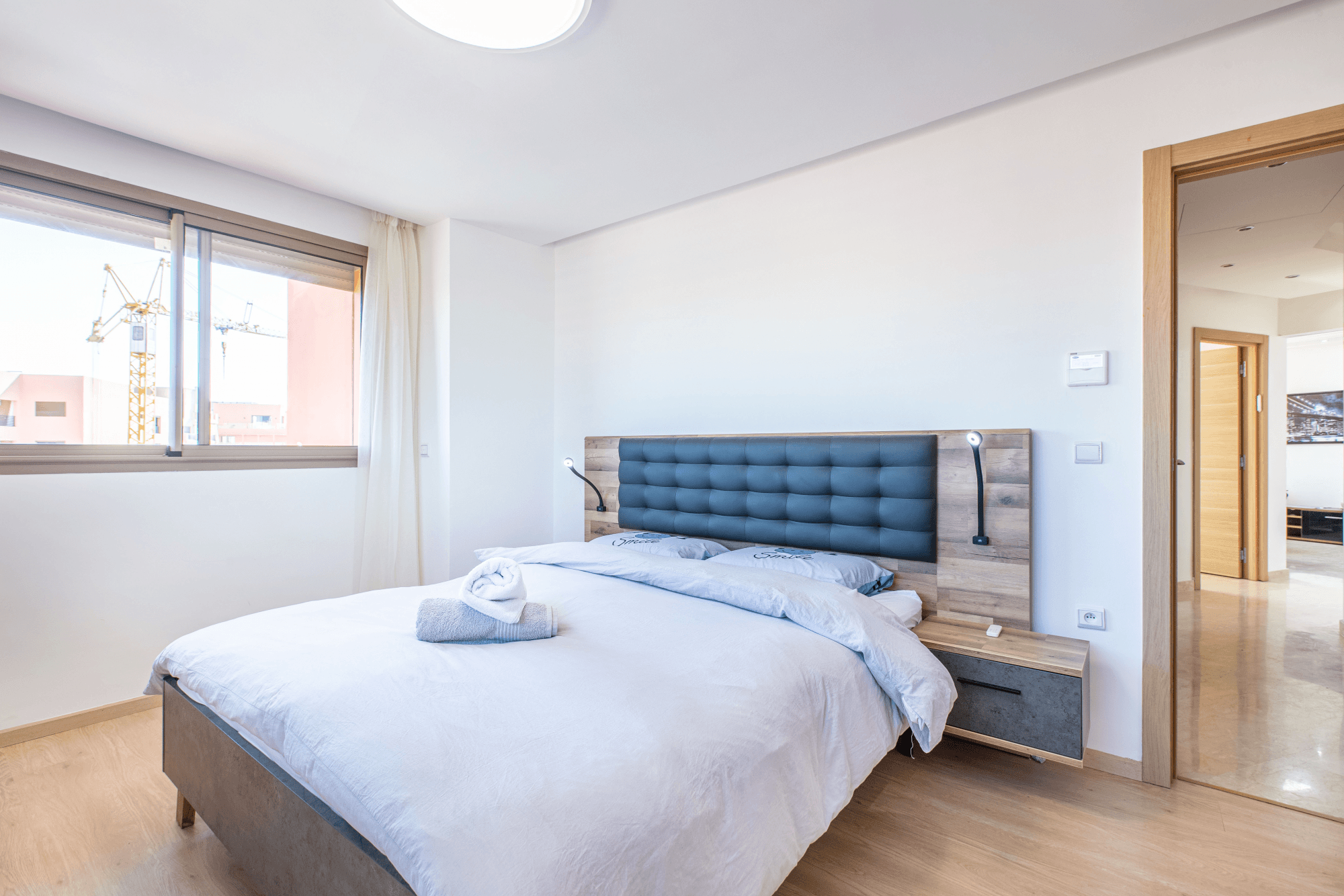 Elegant 2BR with Balcony